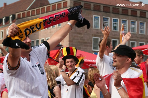 WM2006 Deutschland - Ecuador 3:0 auf dem Hauptmarkt