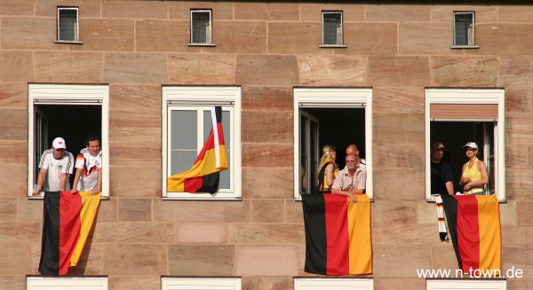 WM2006 Deutschland - Ecuador 3:0 auf dem Hauptmarkt