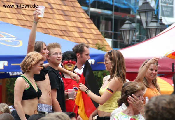 WM2006 Deutschland - Ecuador 3:0 auf dem Hauptmarkt