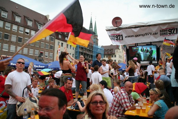 WM2006 Deutschland - Ecuador 3:0 auf dem Hauptmarkt