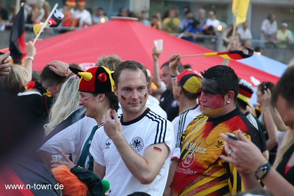 WM2006 Deuschland - Schweden auf dem Hauptmarkt