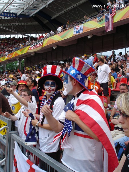 WM2006 Gruppenspiel in Nrnberg: Ghana - USA im Frankenstadion