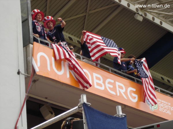 WM2006 Gruppenspiel in Nrnberg: Ghana - USA im Frankenstadion